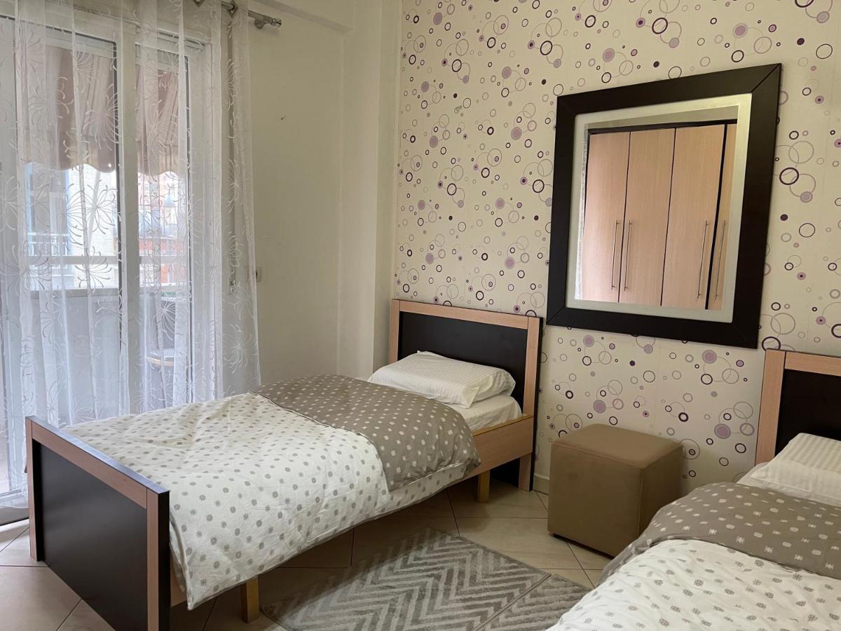 Tirana New Bazaar-Apartment 2 Ngoại thất bức ảnh